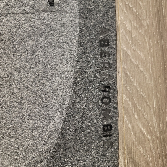 Abercrombie shorts - Picture 3 of 4